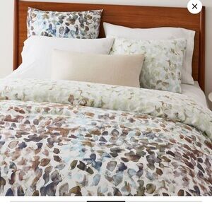 West Elm White and Green Bedding